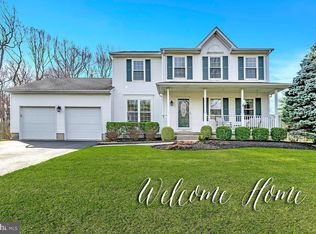 204 Ivanhoe Dr, Robbinsville, NJ 08691