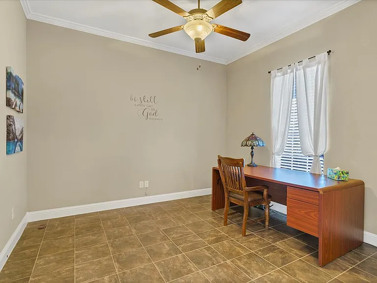 3300 Fountain Way — Photo 15
