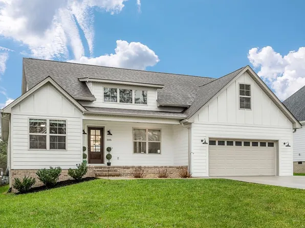 2585 Bowser Rd, Cookeville, TN 38506