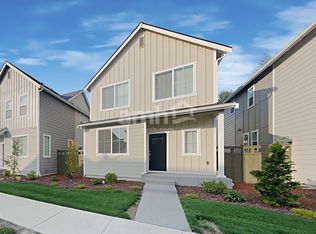 33030 Lookout Ln, Black Diamond, WA 98010