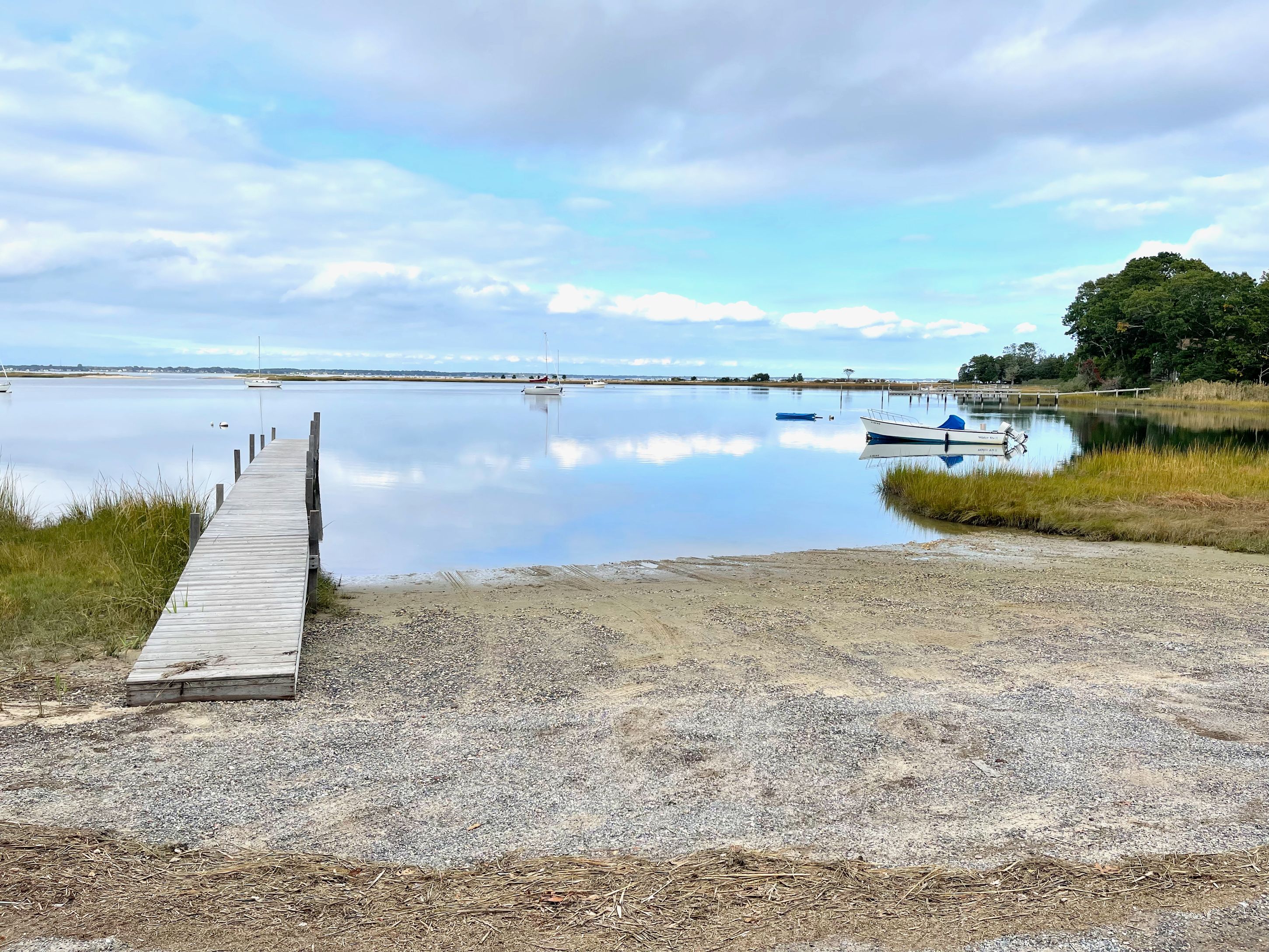 69 Red Creek Rd in Hampton Bays Out East