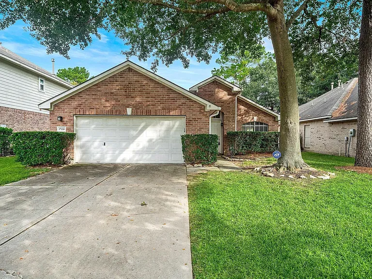 17110 Ginger Fields Ln — Photo 1