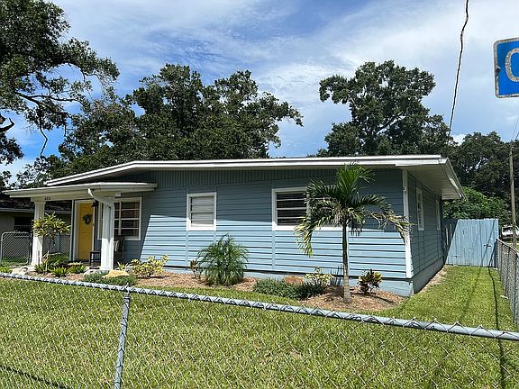 2nd image of 6801 N Clearview Ave