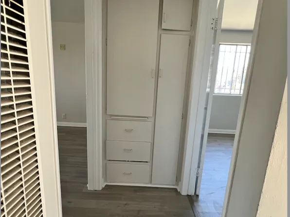 (undisclosed Address), Los Angeles, CA 90016