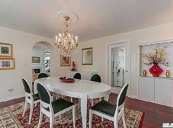 5th image of 125 Park Ln