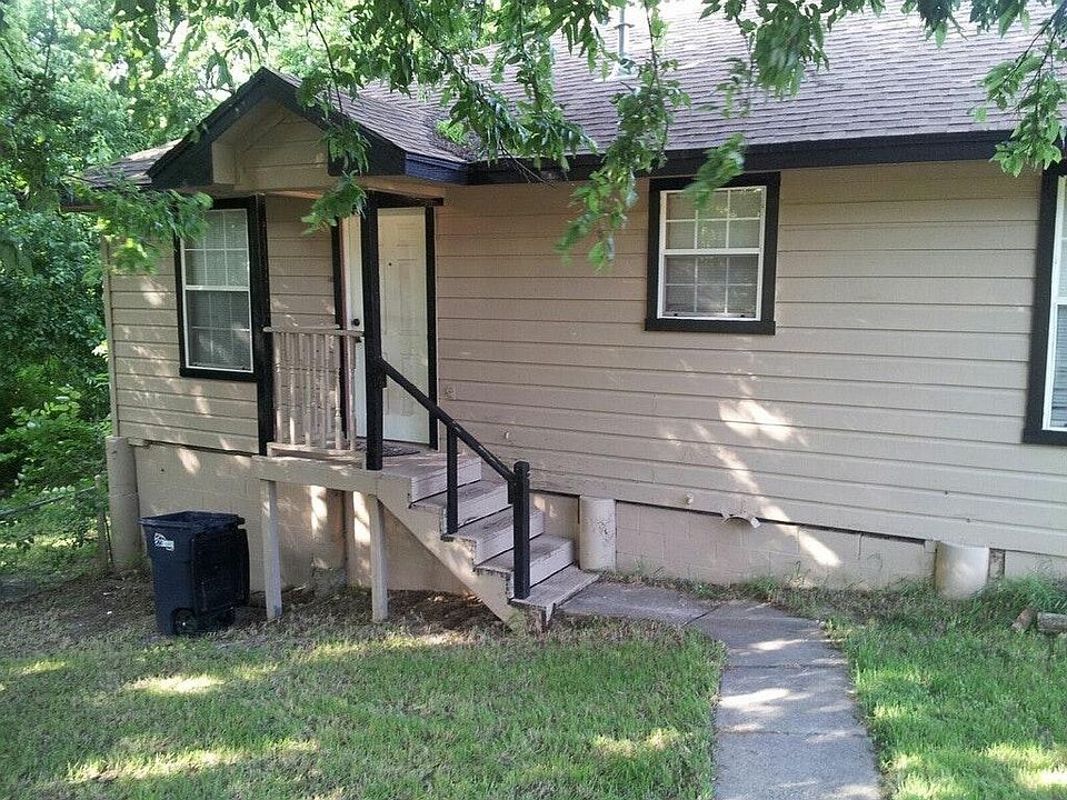 1st image of 1242 S Brazos St