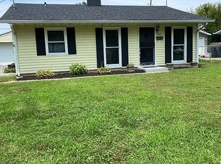 344 Hollybrook Dr, New Whiteland, IN