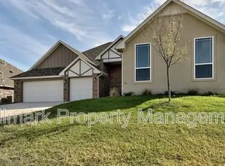951 Siena Springs Dr, Norman, OK 73071