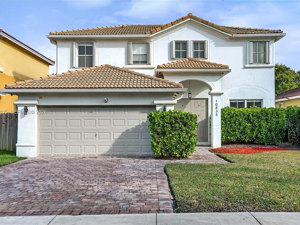 1st image of 10835 SW 245th St