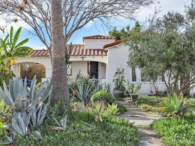 1817 S Holt Ave, Los Angeles, CA, 90035