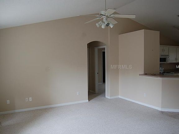 4th image of 720 Willow Run St