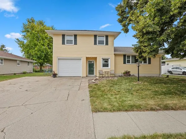 911 2nd St, Columbus, NE 68601