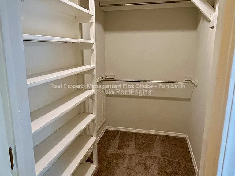 11912 Rye Hill Rd S — Photo 46