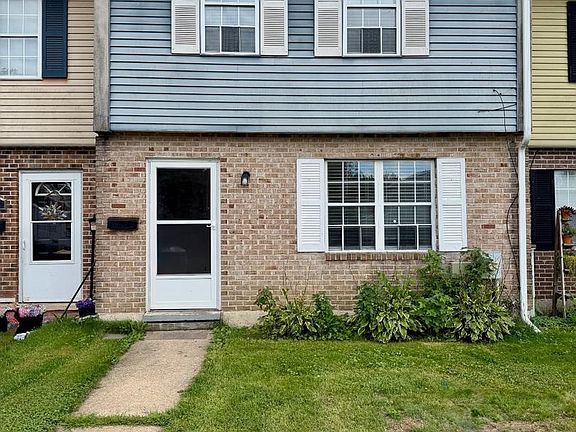 3rd image of 254 Whitherspoon Ln