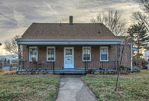 1st image of 1222 Missouri Ave