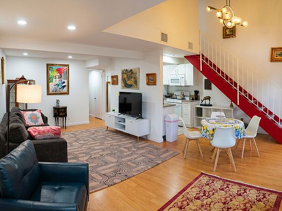 2nd image of 4401 Kraft Ave #10M