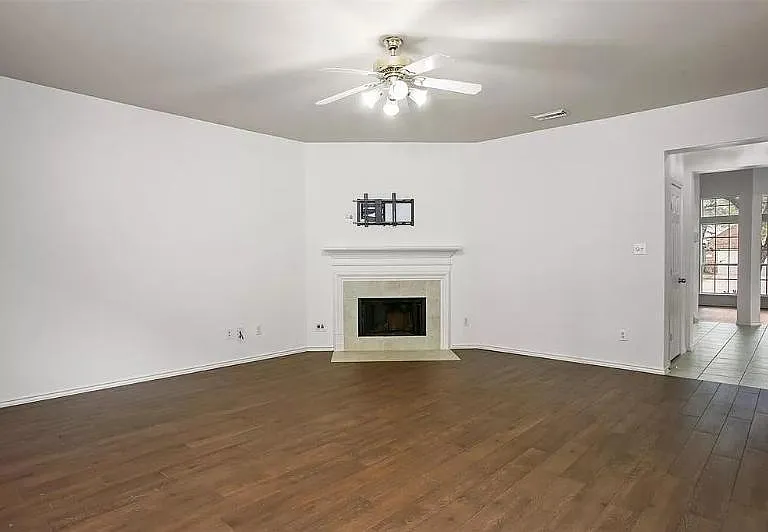 2718 Atlas Dr — Photo 10