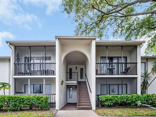 2523 Pine Ridge Way S APT C2, Palm Harbor, FL 34684