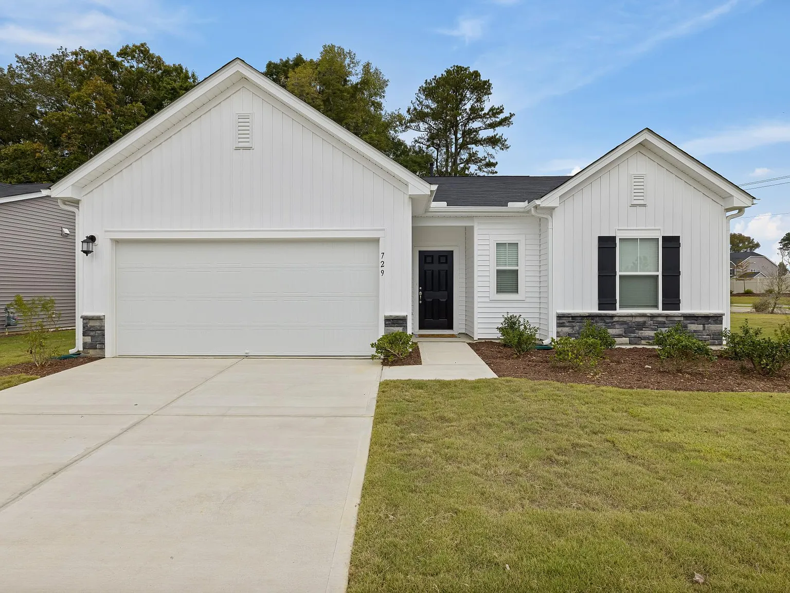 Geneva Crest Dr, Fuquay Varina — Photo 1