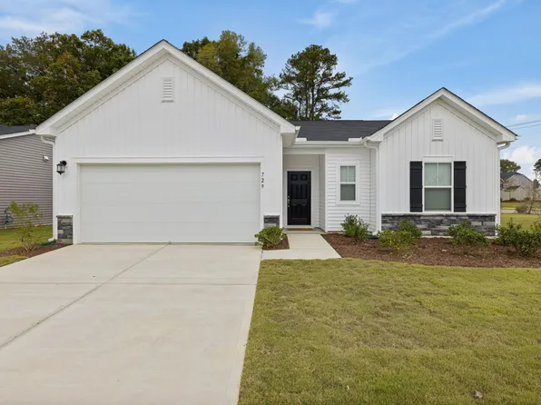 (undisclosed Address), Fuquay Varina, NC 27526