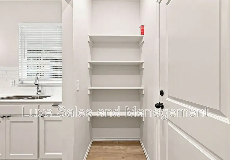8012 NW 110th Dr — Photo 8