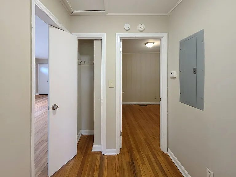 3225 Forrest Hills Dr — Photo 22