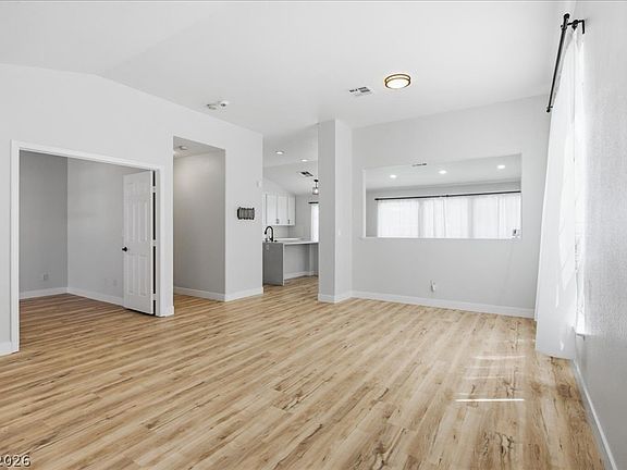4th image of 9569 Teton Diablo Ave