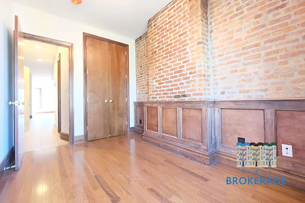 Rented by SBJ Brokerage, LLC | media 14