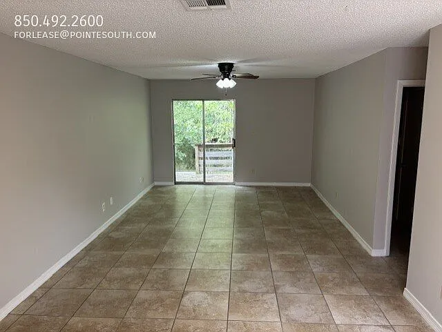 Freshly updated 2BD/1BA duplex in Gulf Shores! — Photo 2
