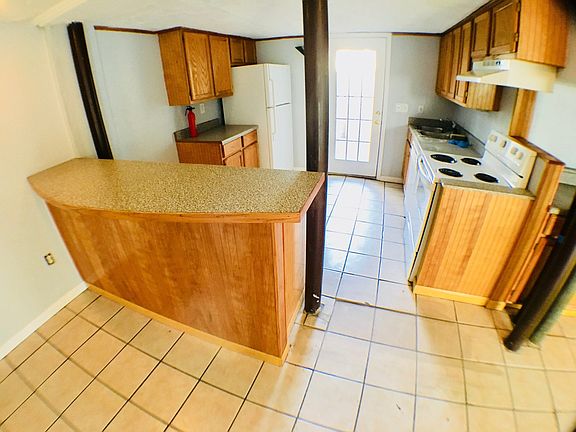 3rd image of 3809 Cherrywood Rd