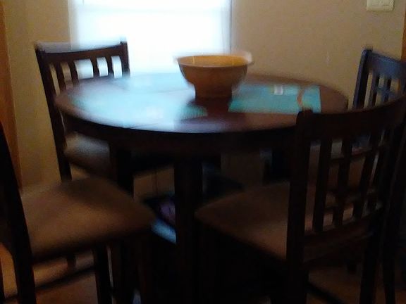 4th image of 2219 Colonial Dr