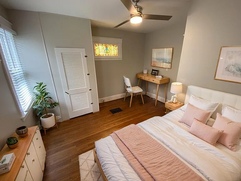 3740 Andrew Ave #1 — Photo 9