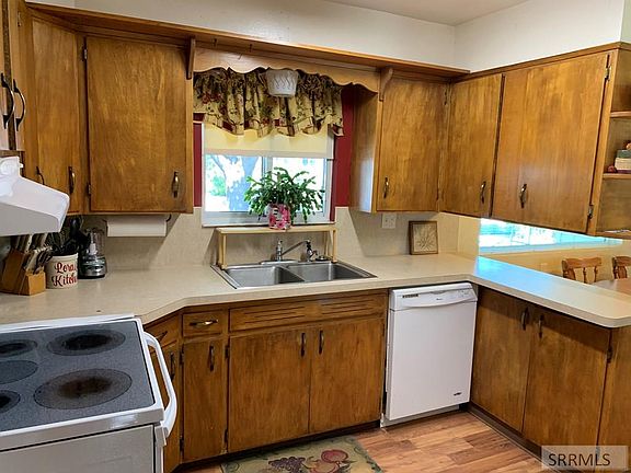 5th image of 864 Claire View Ln