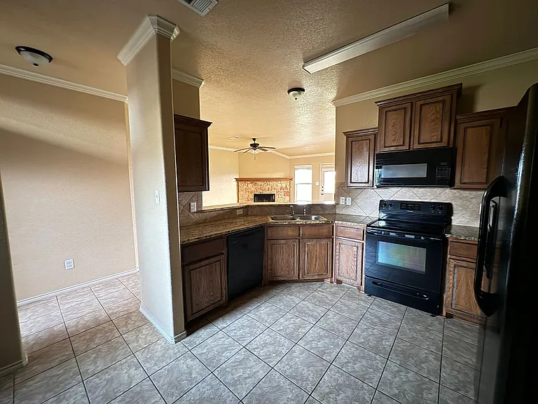 3100 Rockwall Dr — Photo 21