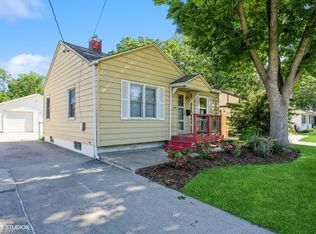 3121 Fleming Ave, Des Moines, IA 50310