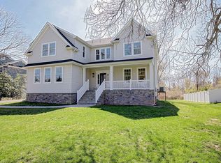 12 Winding Way, Little Silver, NJ 07739