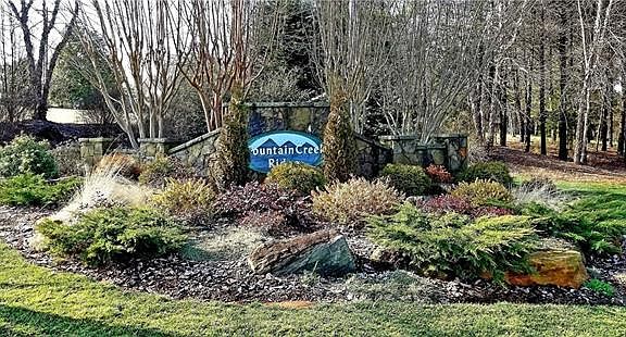 4th image of 3019 Mountain Creek Dr #29