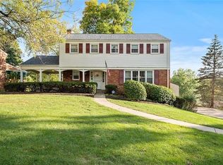 2812 Autumnwood Dr, Glenshaw, PA