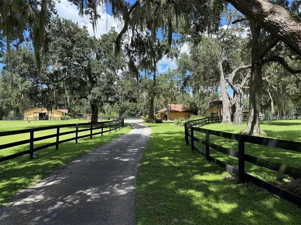 8550 NW 136TH AVENUE ROAD, OCALA, FL 34482