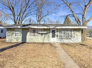 1502 Marigold Ln, Champaign, IL 61821