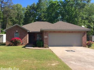 1532 Sugar Maple Ln, Hensley, AR 72065