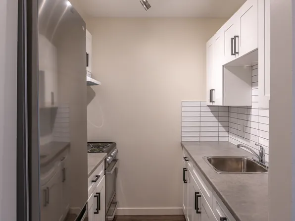 973 Forestbrook Dr #403, Penticton, BC V2A 2E9