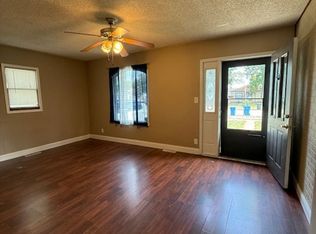 3113 S 5th St, Southern View, IL 62703