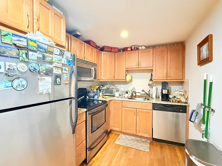 95 Clifton St #204 — Photo 2