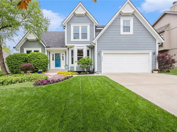 12310 W 125th Ter, Overland Park, KS 66213