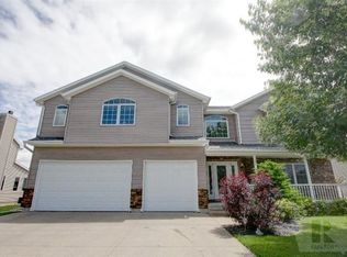 700 Melville Ave, West Burlington, IA
