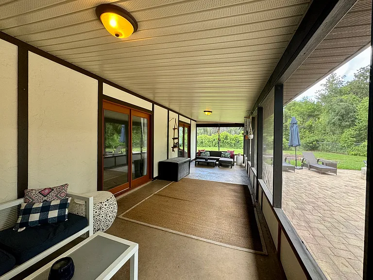 1626 Hollingsworth Crk — Photo 5