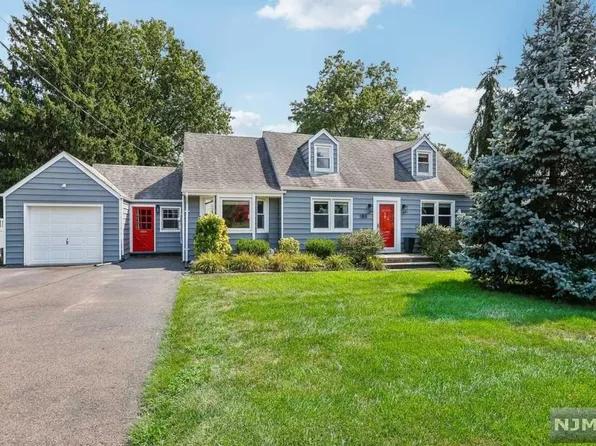 185 Mill St, Westwood, NJ 07675