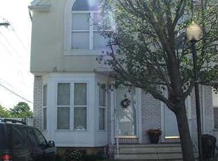 15 Brad Ln, Staten Island, NY