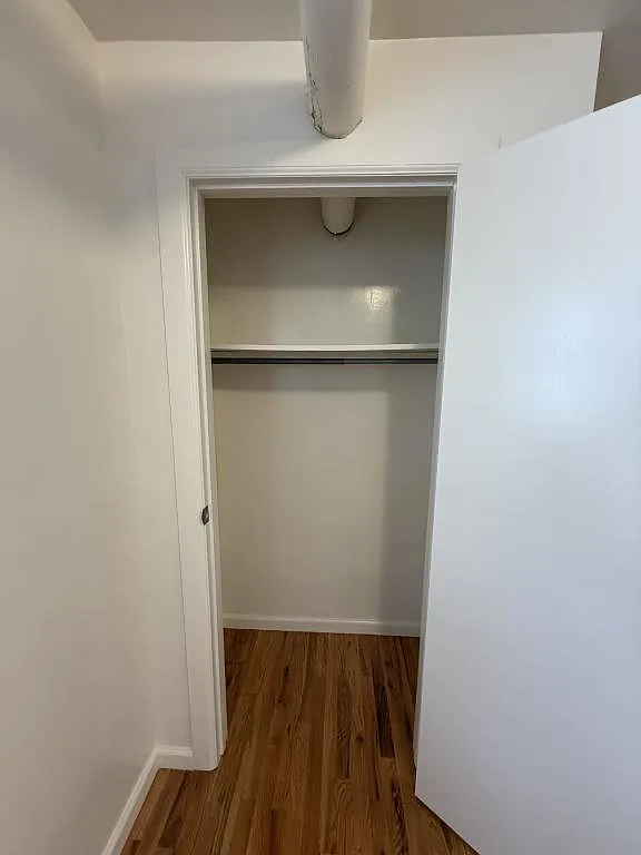 497 Van Cortlandt Park Ave — Photo 3